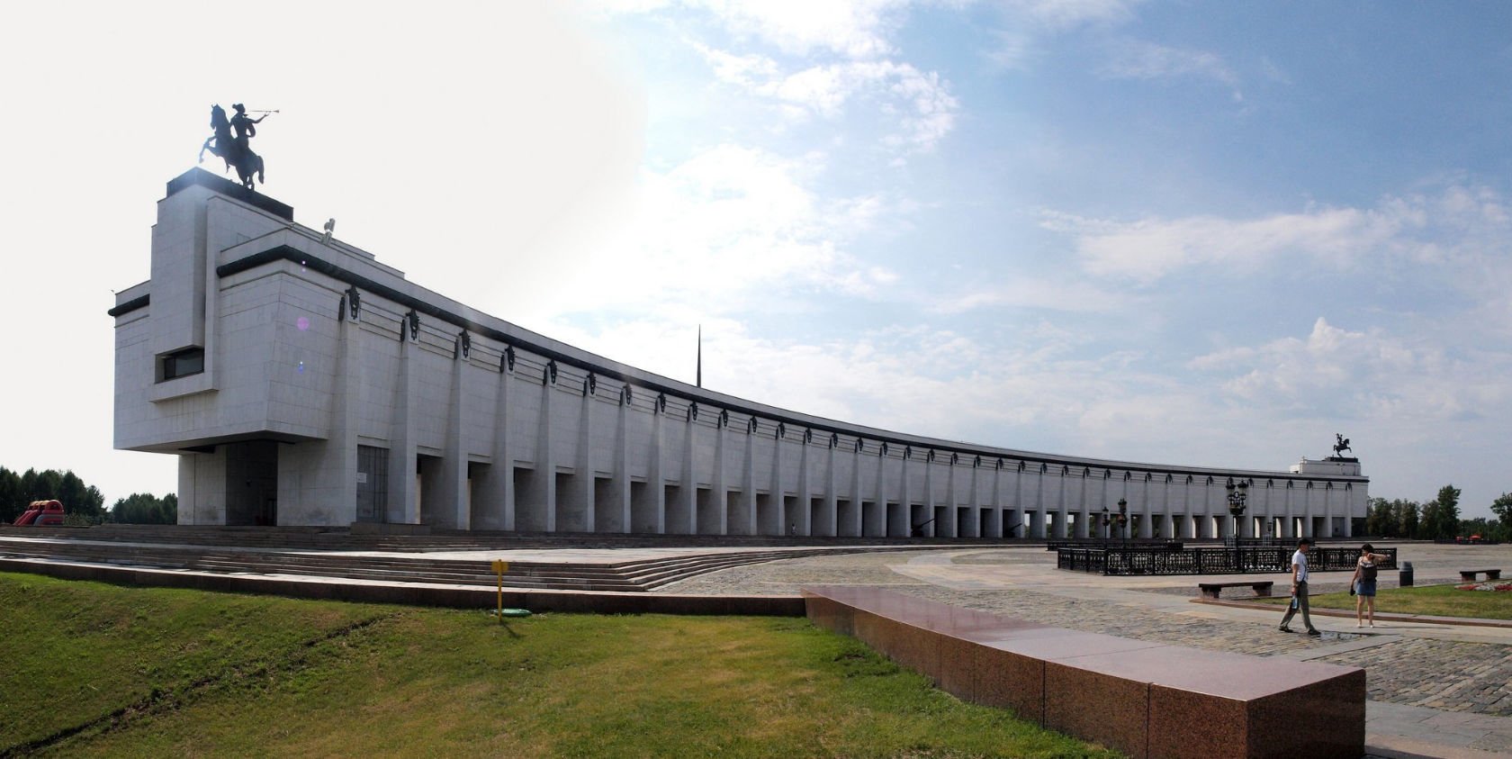 🏞️ 포클론나야 언덕의 승리 공원(파르크 파베디 나 파클론나이 가레)